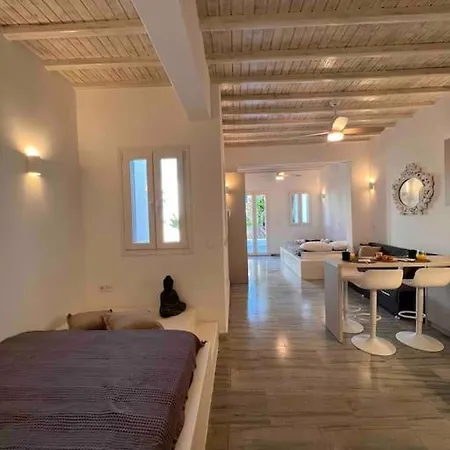 “myrto” Apartments- Ornos Apartment